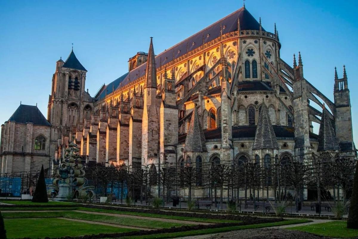 Lumineux & Convivial Appartement Bourges Buitenkant foto