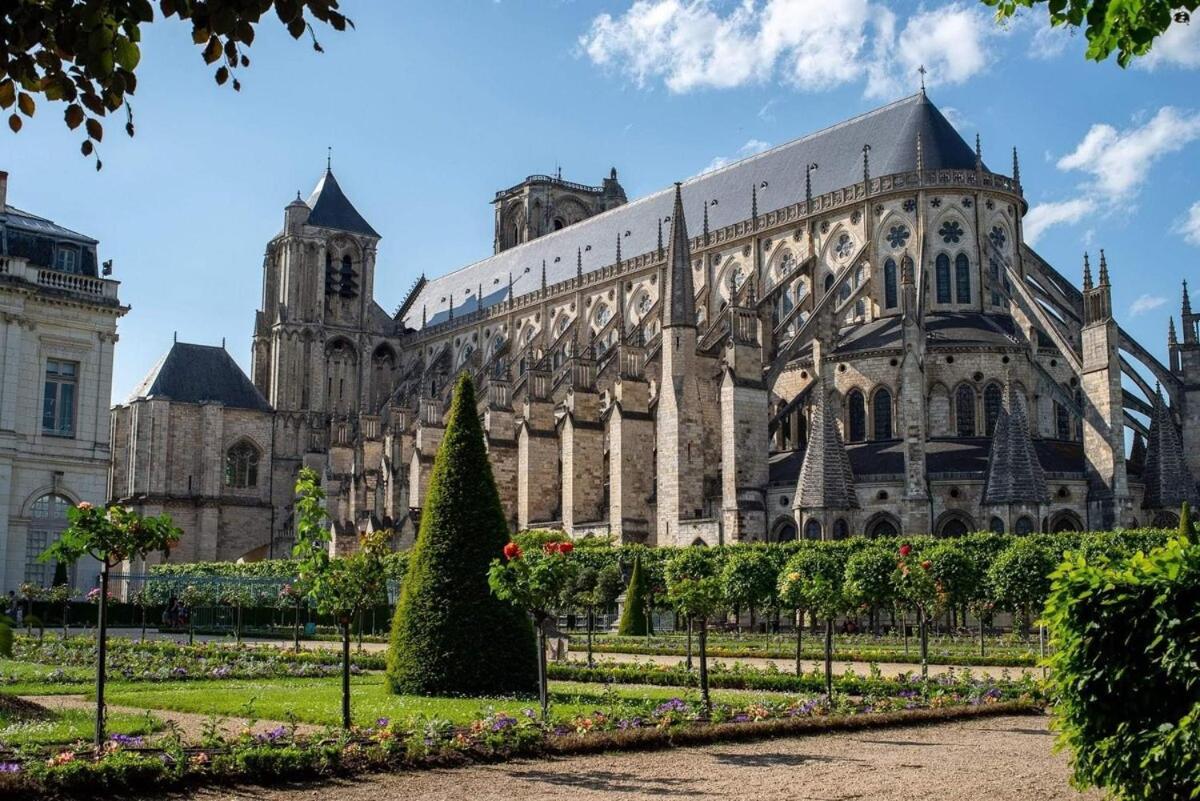 Lumineux & Convivial Appartement Bourges Buitenkant foto